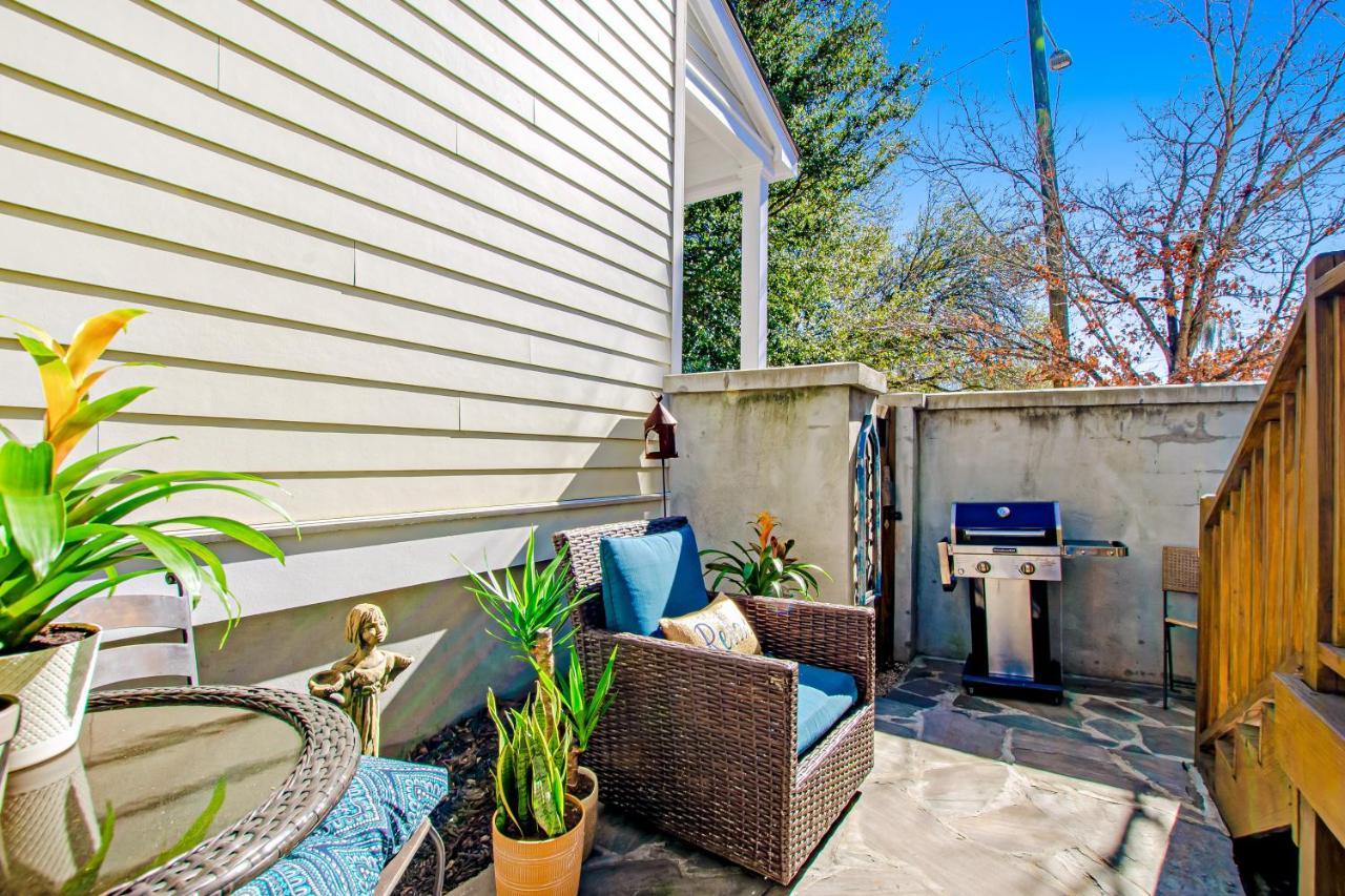 Savannah Price Place Экстерьер фото